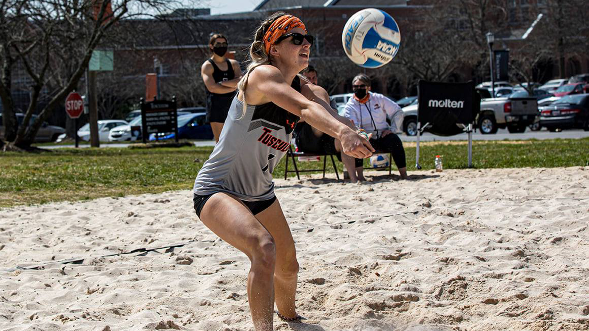 Pioneers pick up program's first win over LMU at SAC Beach Challenge
