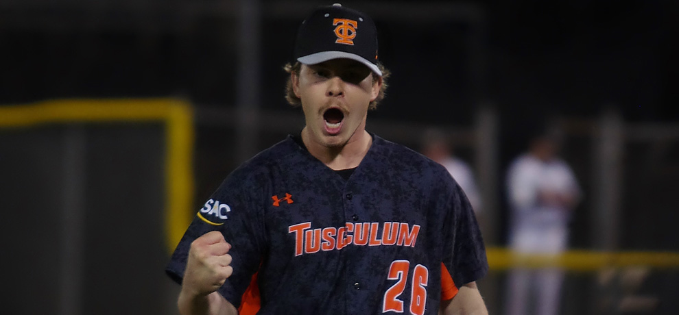 Pioneers move into tie for first place with 6-5 win at Anderson in 11 innings