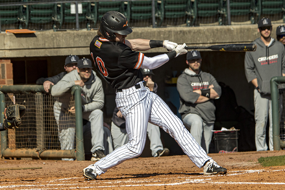 Ford, Trammell use long ball as Pioneers split mid-week series