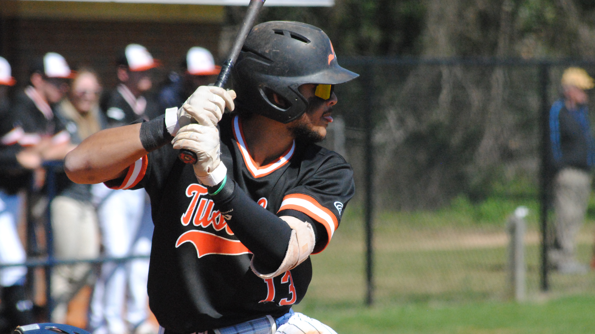 Pioneers down Coker 5-3 to complete weekend sweep