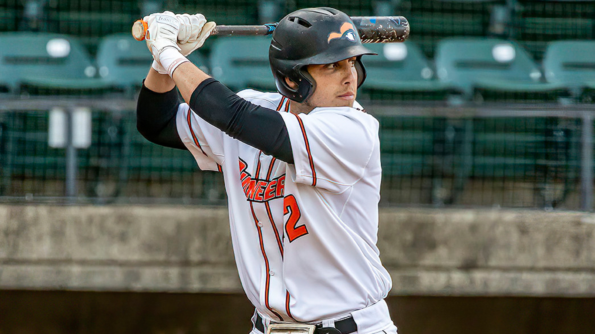 Pioneers drop SAC pair to No. 2 Wingate