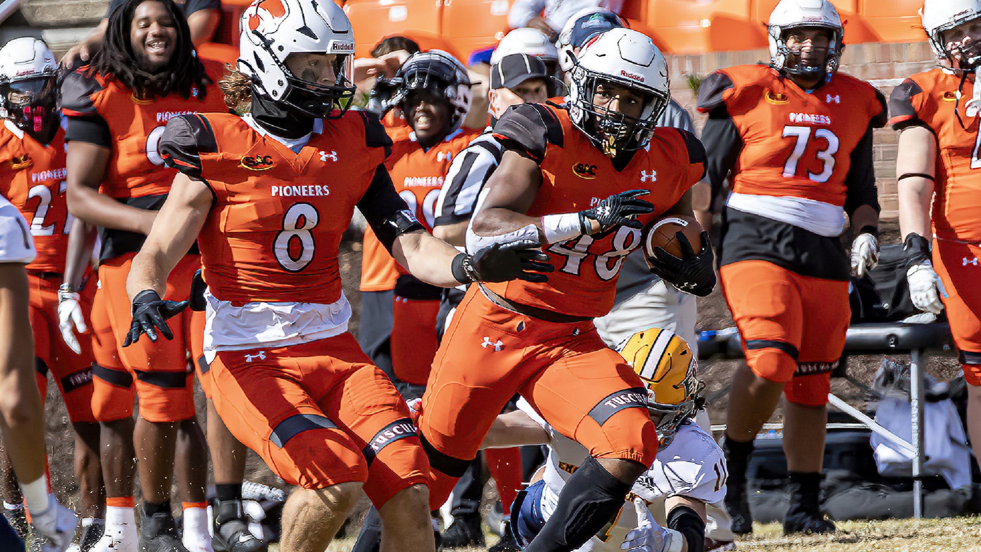 Mekhai Johnson heads to the end zone with a 78-yard catch-and-run touchdown in the second quarter (photo by Chuck Williams)