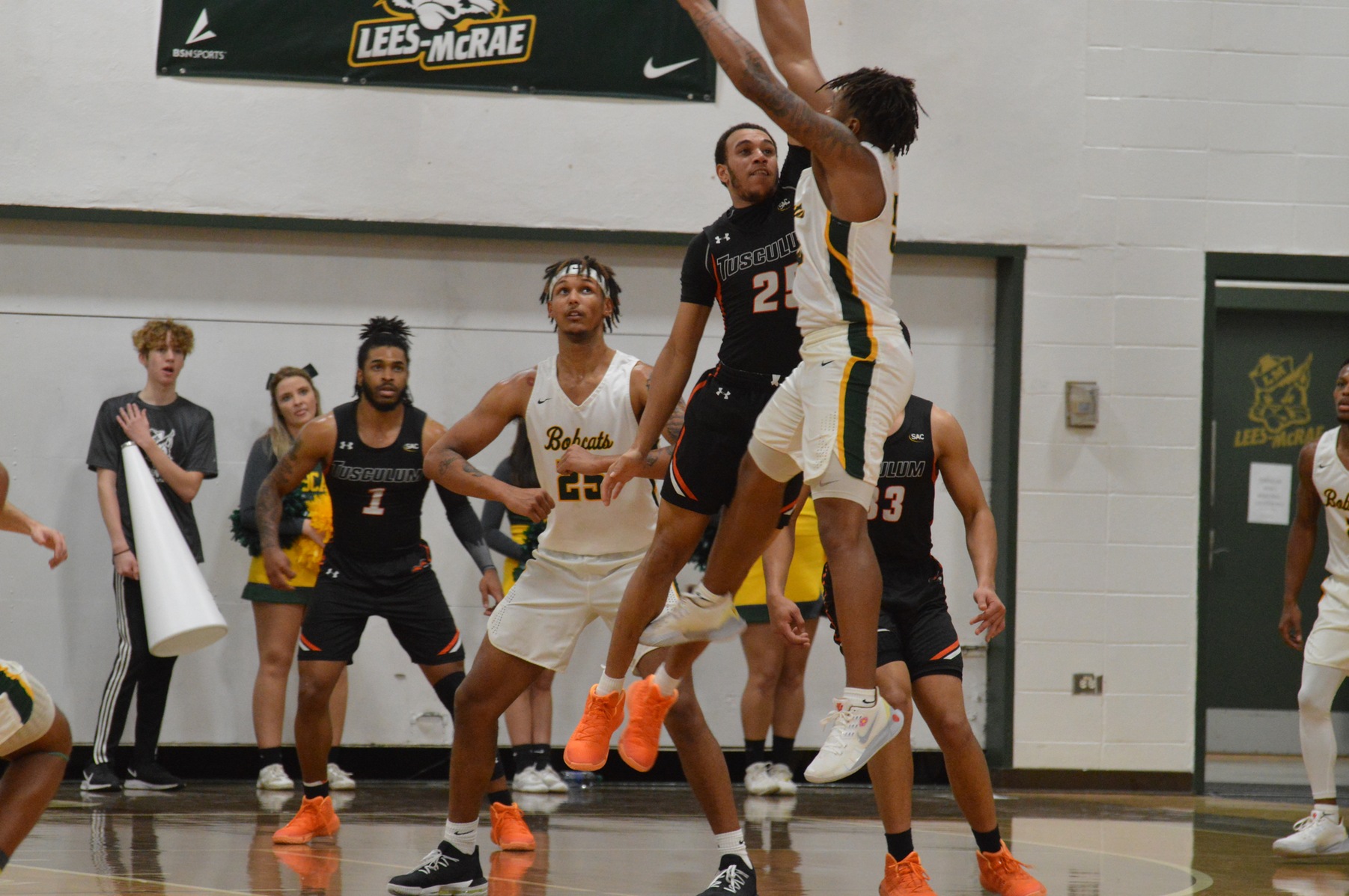 Pioneers suffer first road loss in 87-75 setback at Lees-McRae