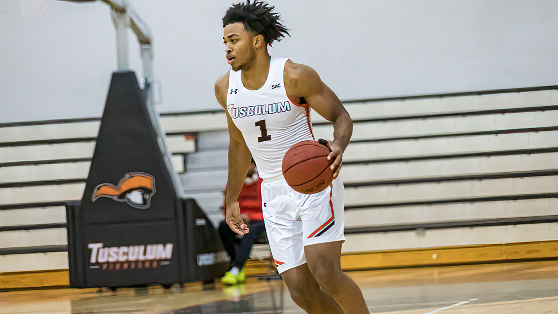 Justin Mitchell scored a season-best 17 points at Wingate.