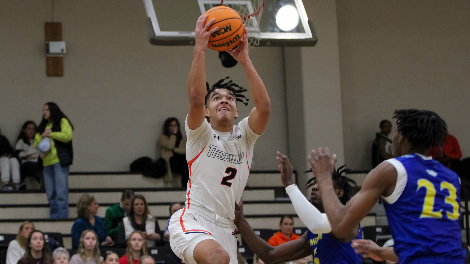 Bryce Jackson posted 20 points in Tusculum's 103-94 win over Limestone (photo by Kari Ham)