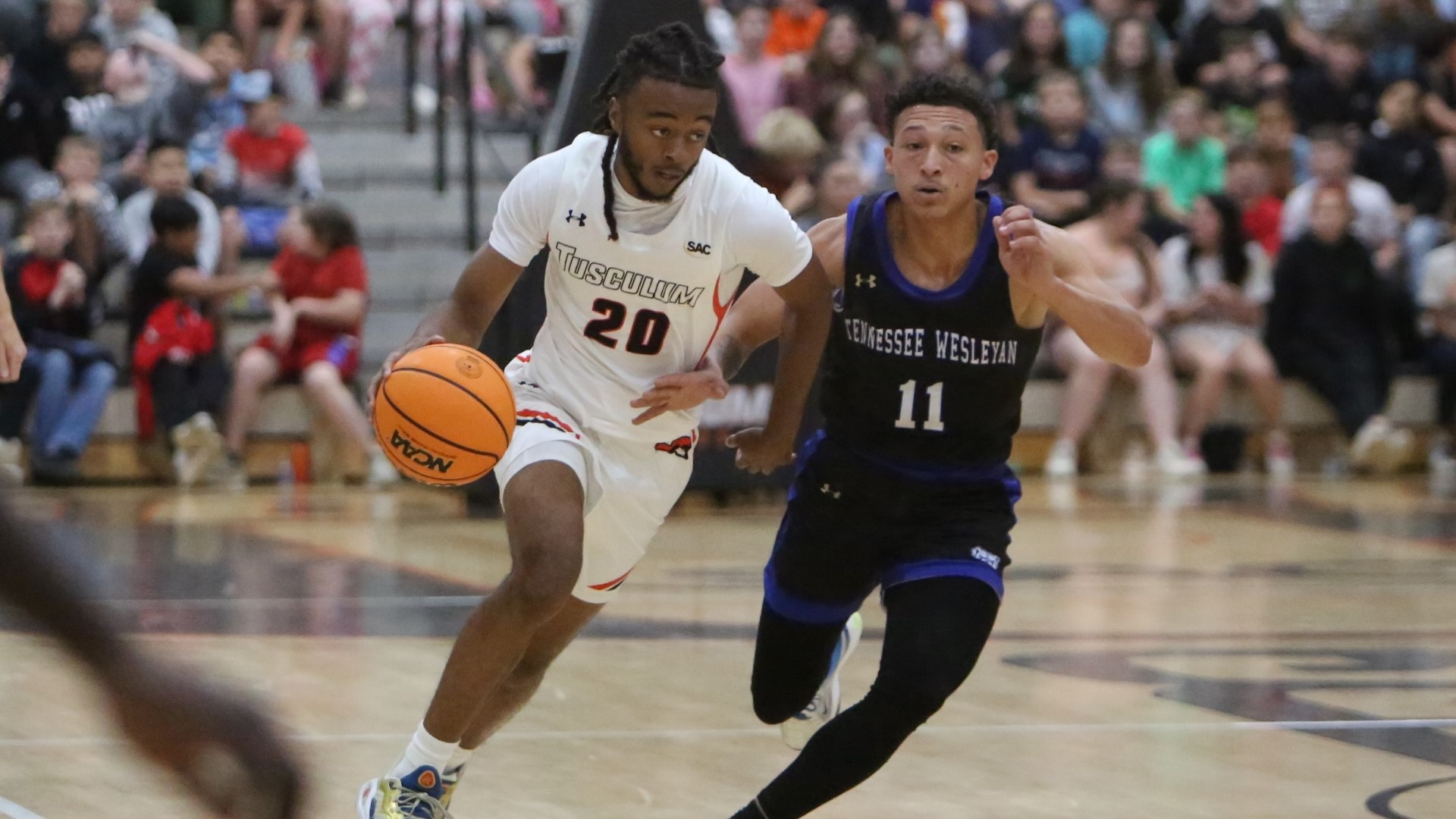 Taj Kimber scored 17 points in Friday's road game at Lander.