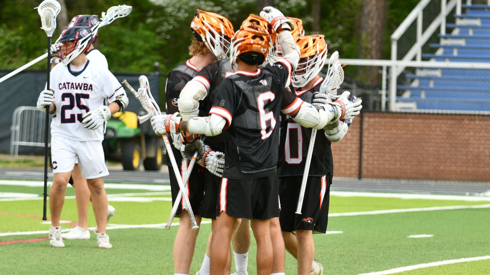 The Pioneers celebrate a second-quarter goal (photo by Syndee Lee)