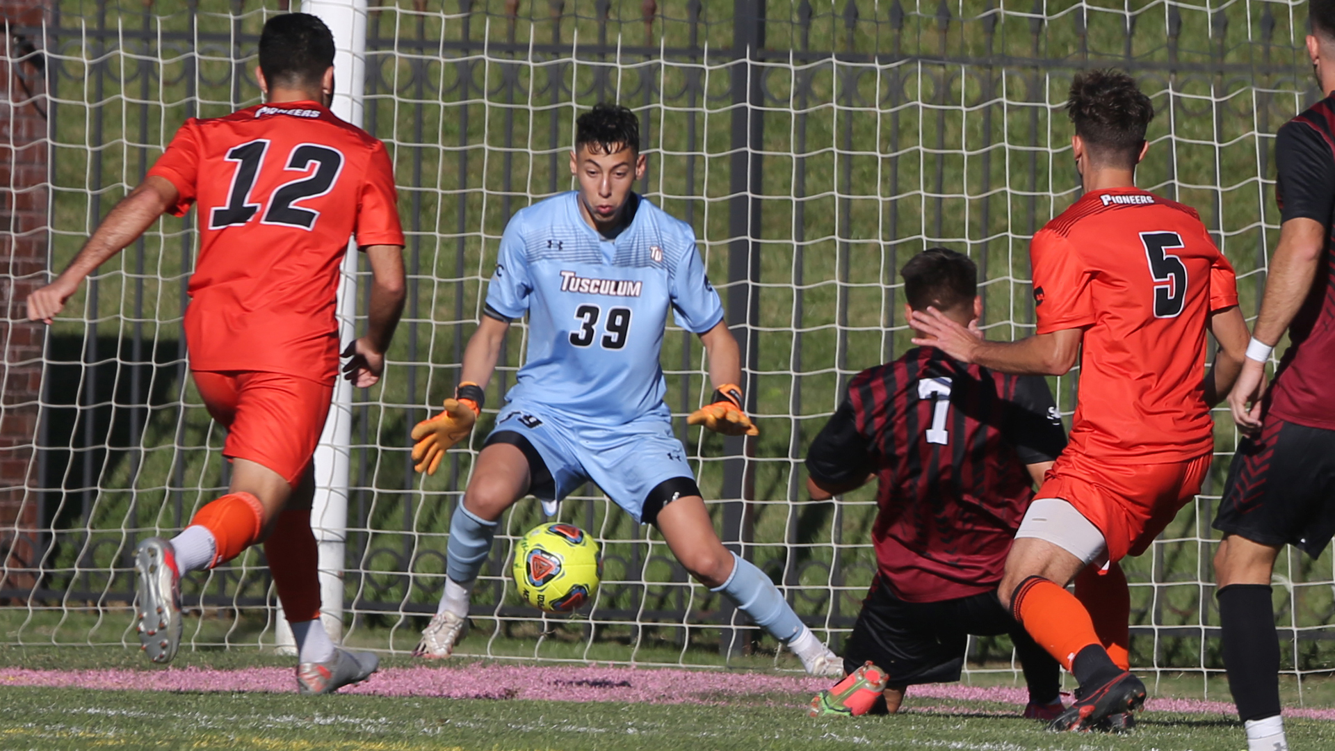 Pioneers earn 1-1 draw with Lenoir-Rhyne