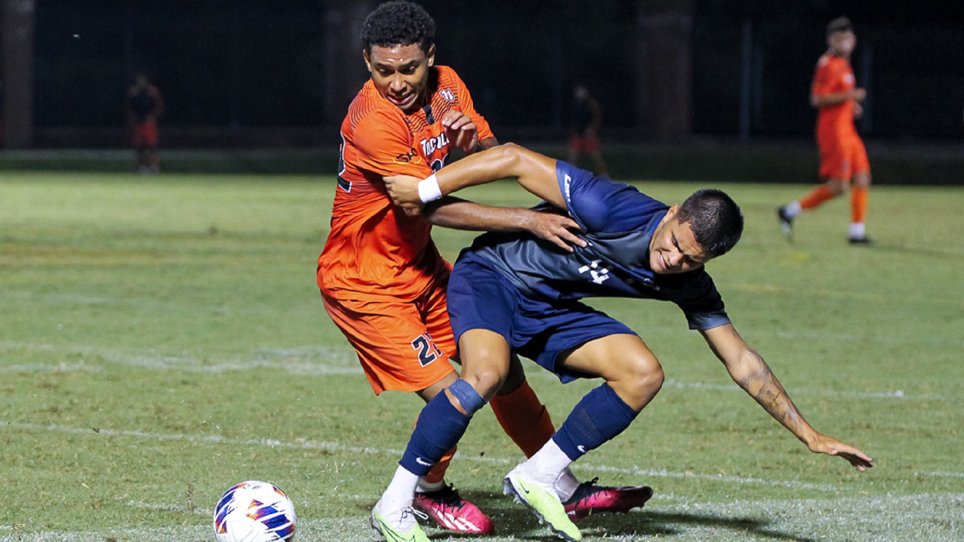 J-P Vital battles for possession against Lincoln Memorial (photo by Kari Ham)
