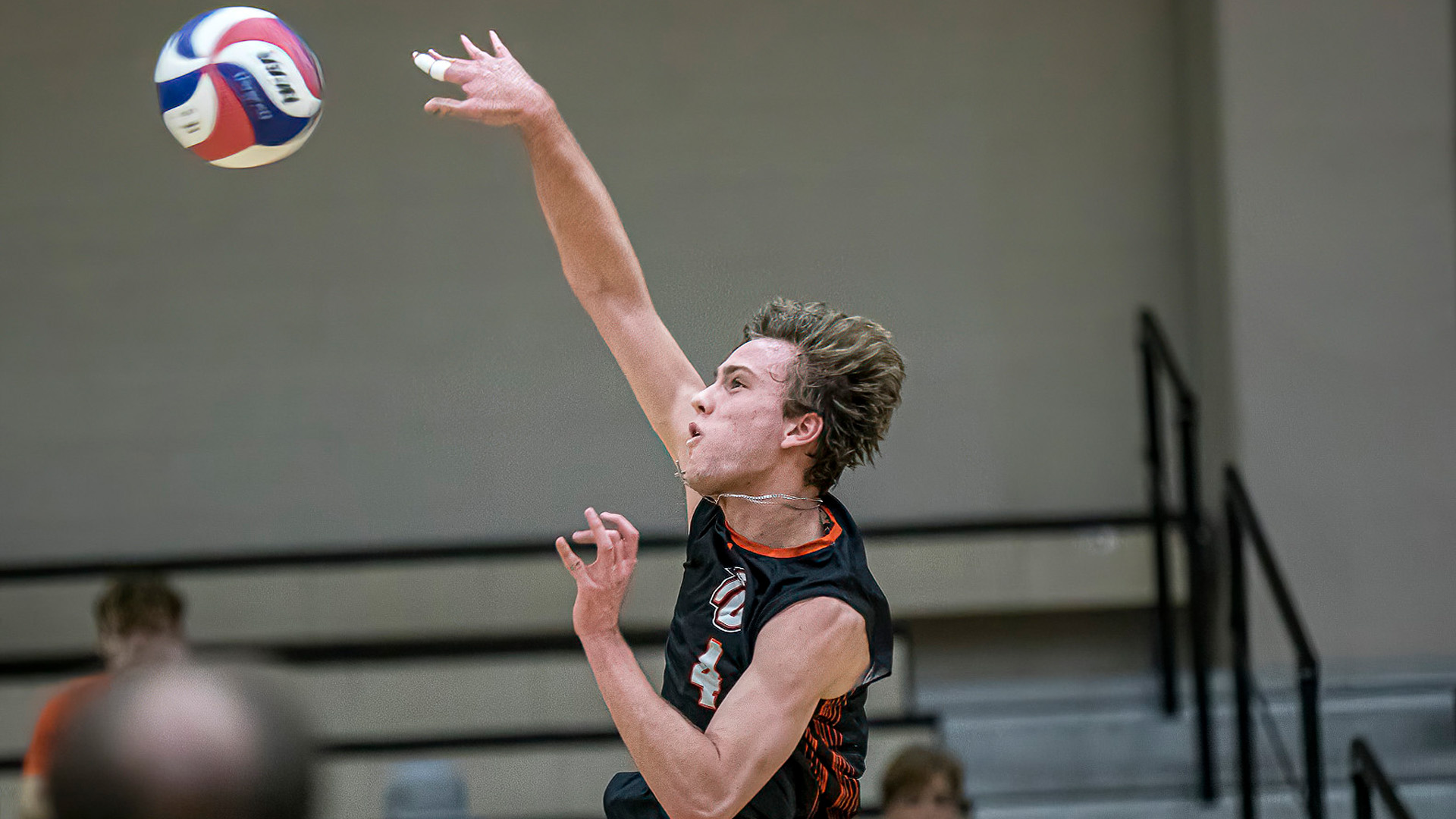 Wingo powers Pioneers in loss