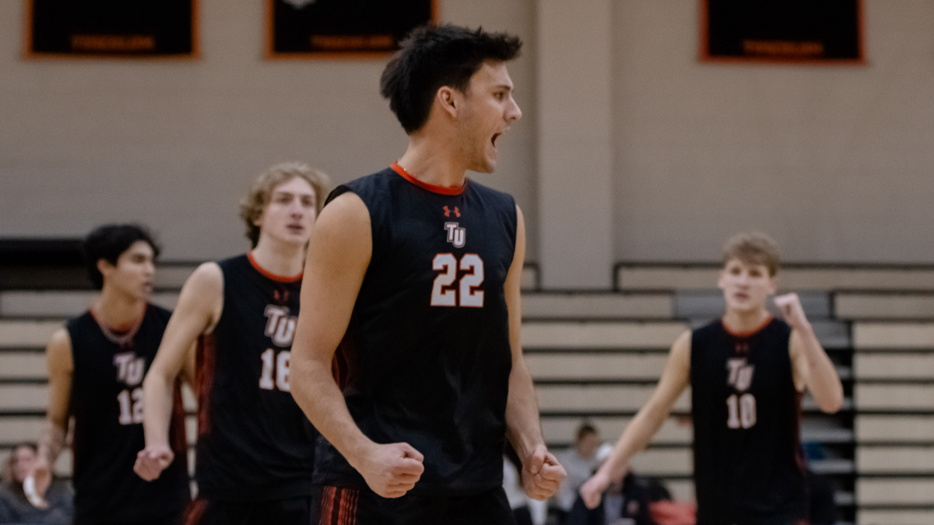 Tusculum splits Queens tri-match