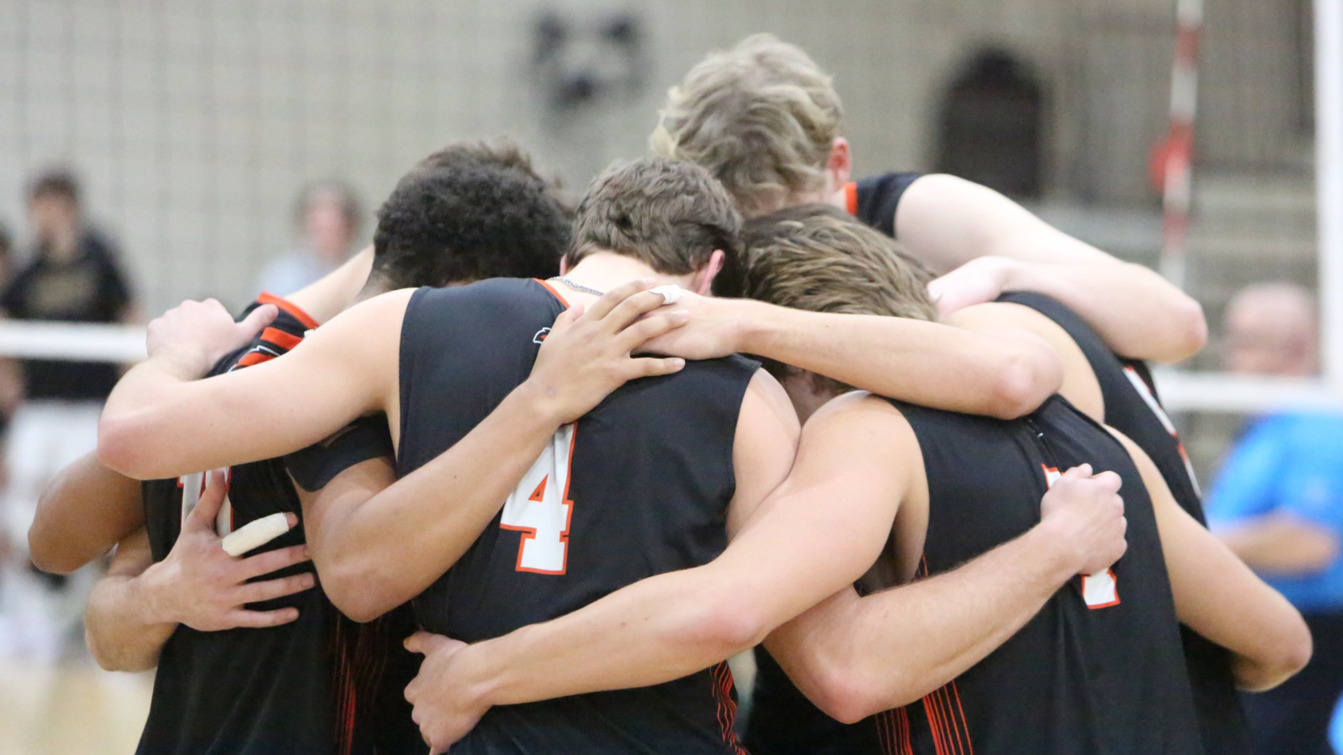 Pioneers fall to ranked Cardinals