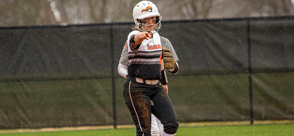 Softball Heads to Bearcat/Fleet Invitational in Search of Program History