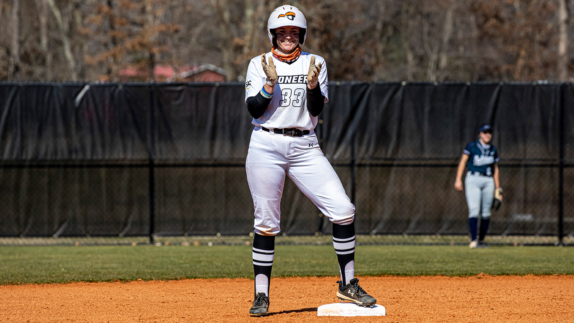 Sappington tosses second no-hitter, splits low-scoring series