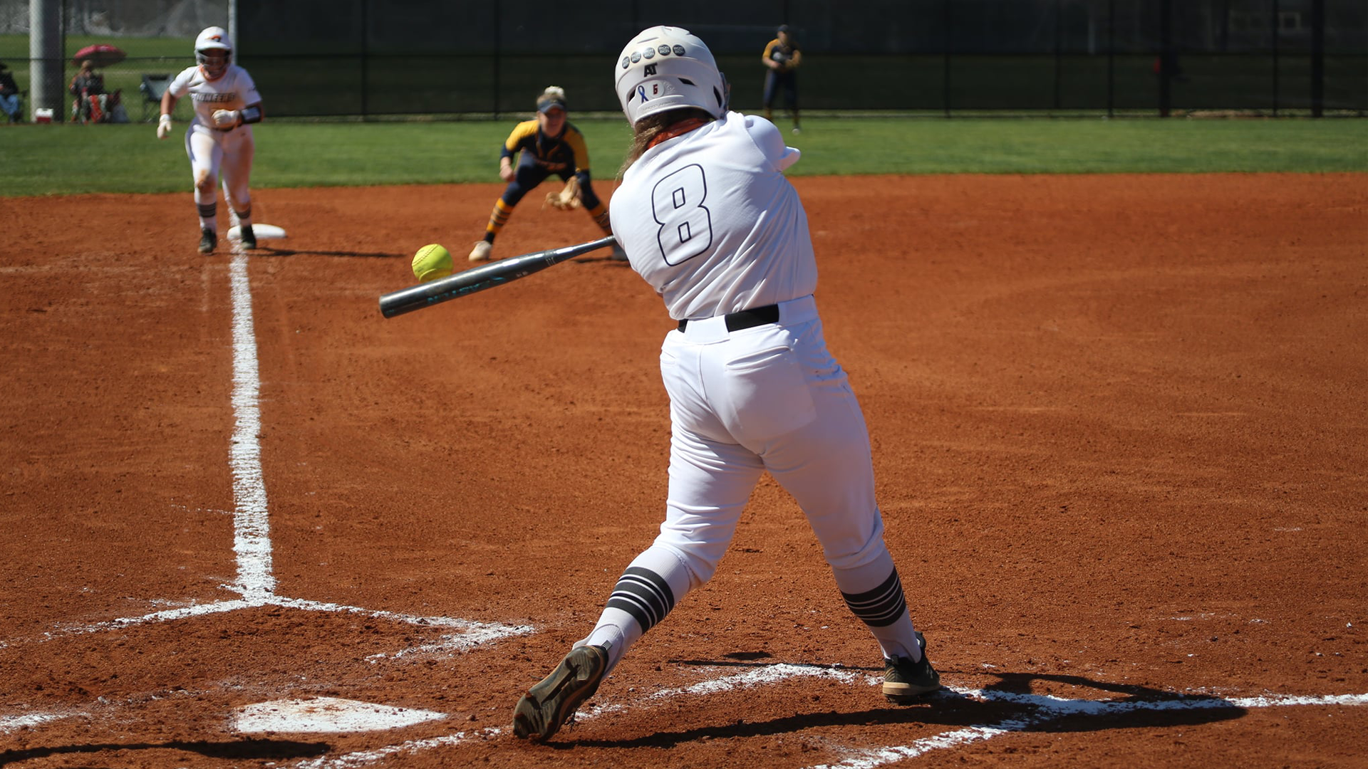 Pioneers halve series with Coker