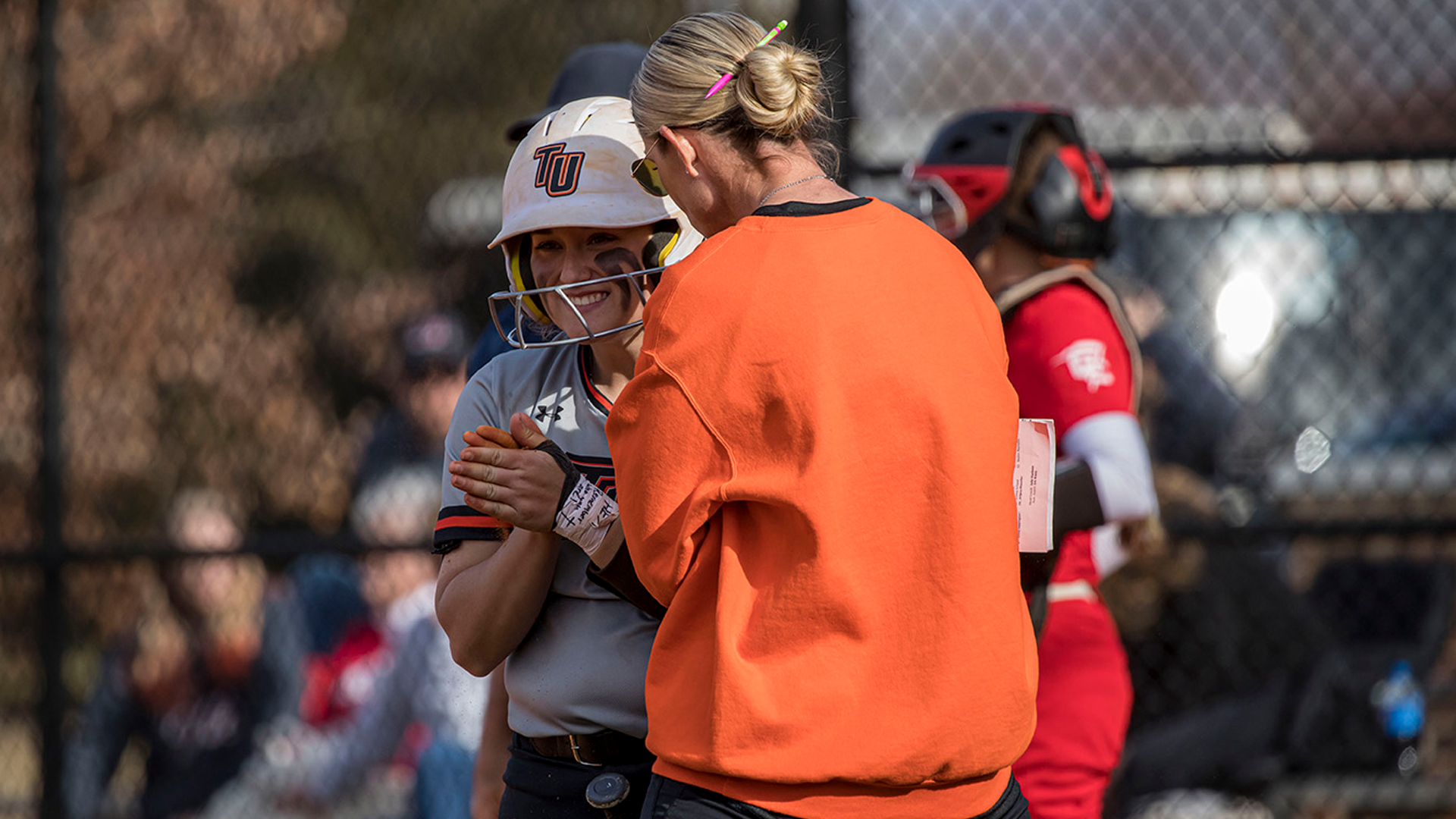 Pioneers pour on 25 hits in Coker sweep, Alloway ties home run record