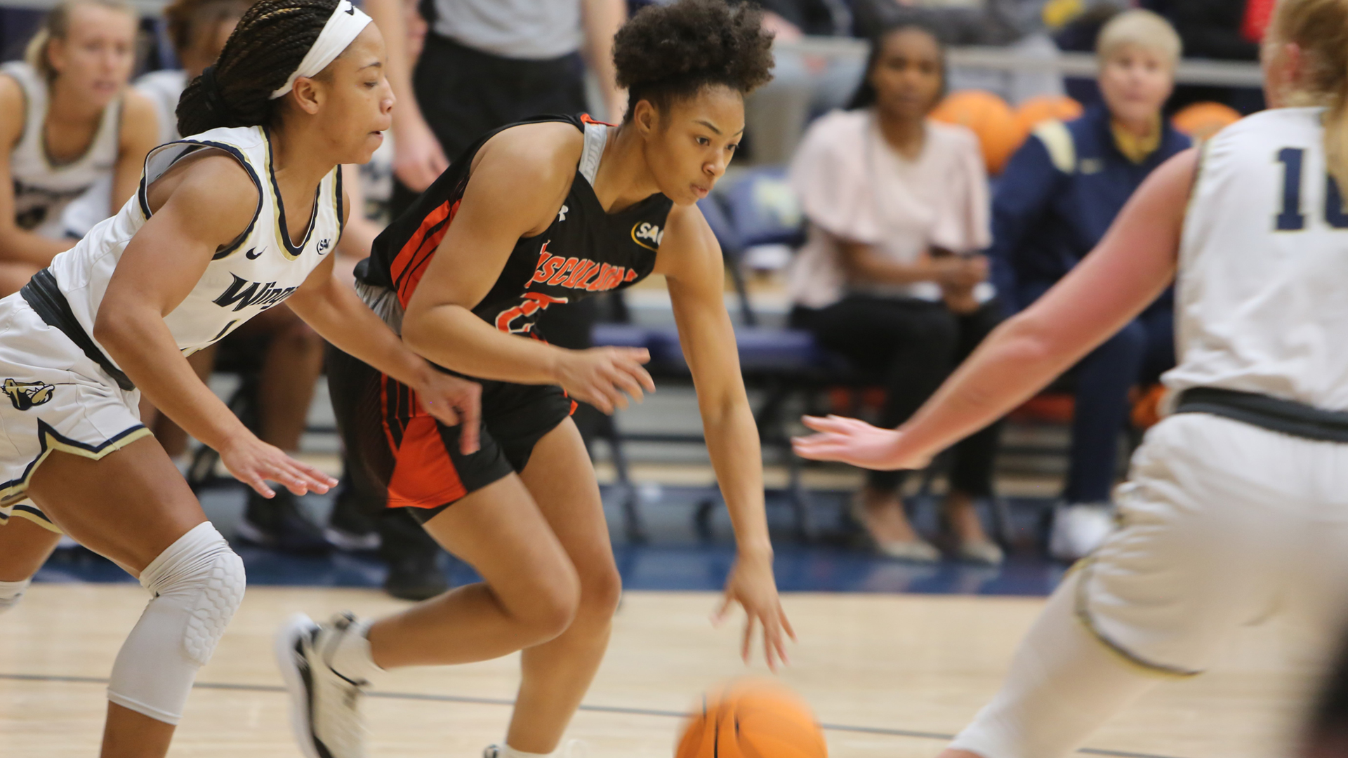Pioneers close out pre-holiday slate with 64-59 loss at Wingate