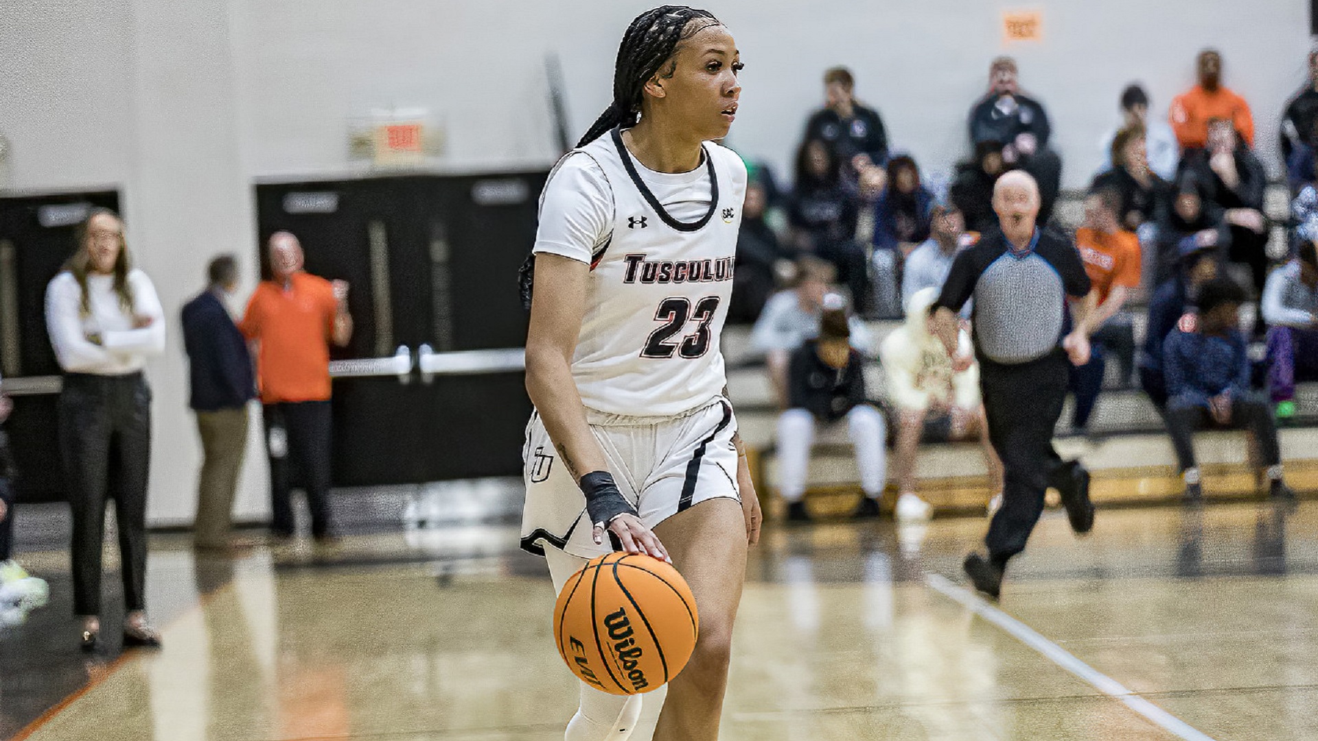 Pioneers roll past Lincoln Memorial 67-38 for fifth in a row