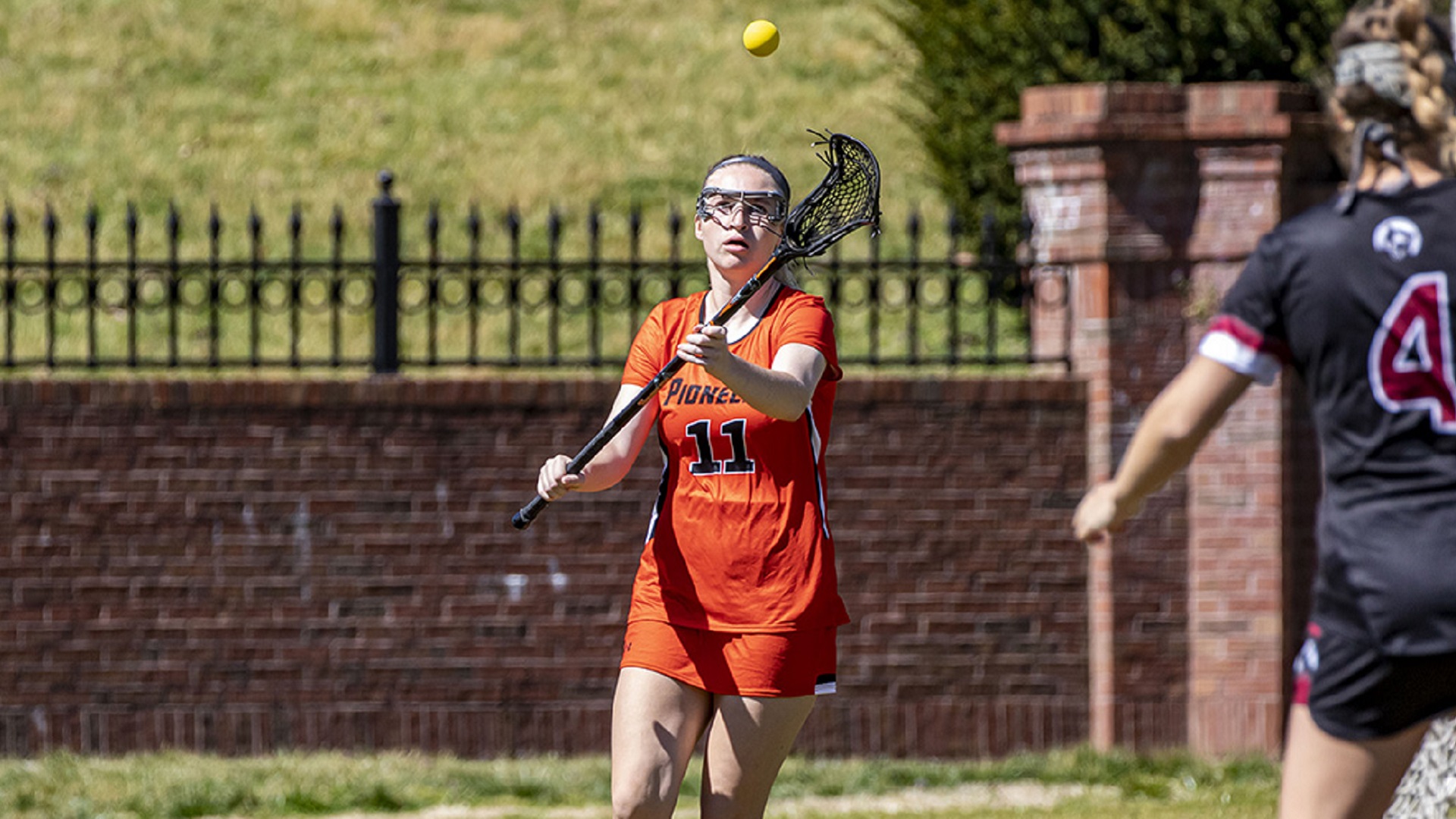 Lincoln Memorial picks up 19-8 victory over Pioneers
